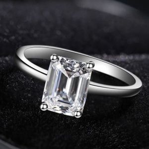 Women's 4 CT Princess Cut Cubic Zirconia Diamond Silver Engagement Wedding Ring